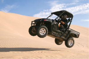 dune-utv-shootout-yamaha-rhino-jump